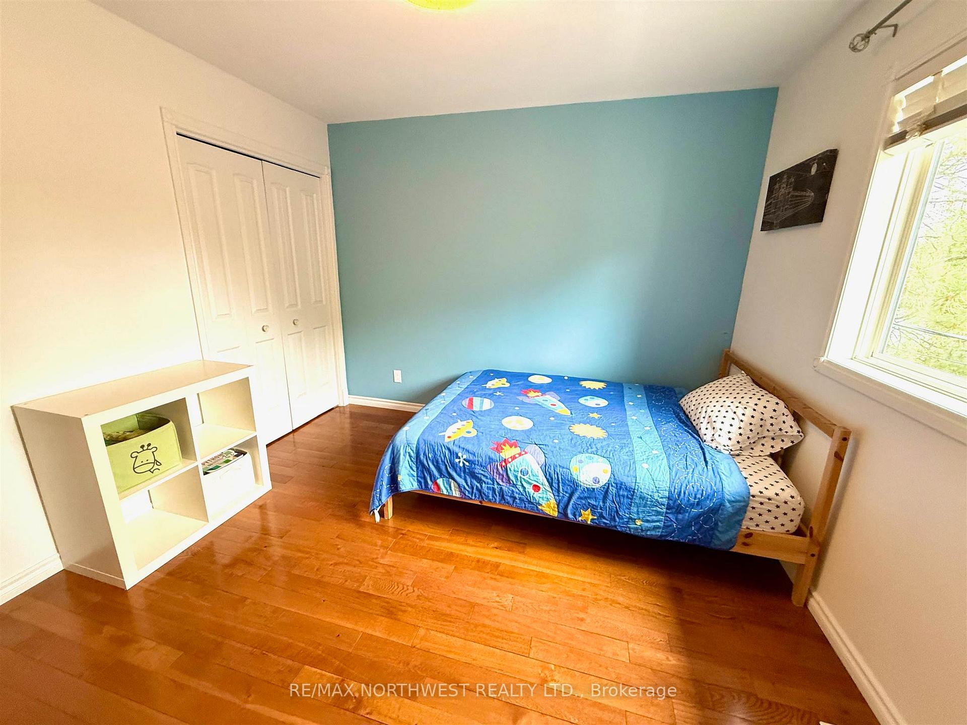 Photo 28 of 333 Third Street South, Kenora, Downtown — HOMEH