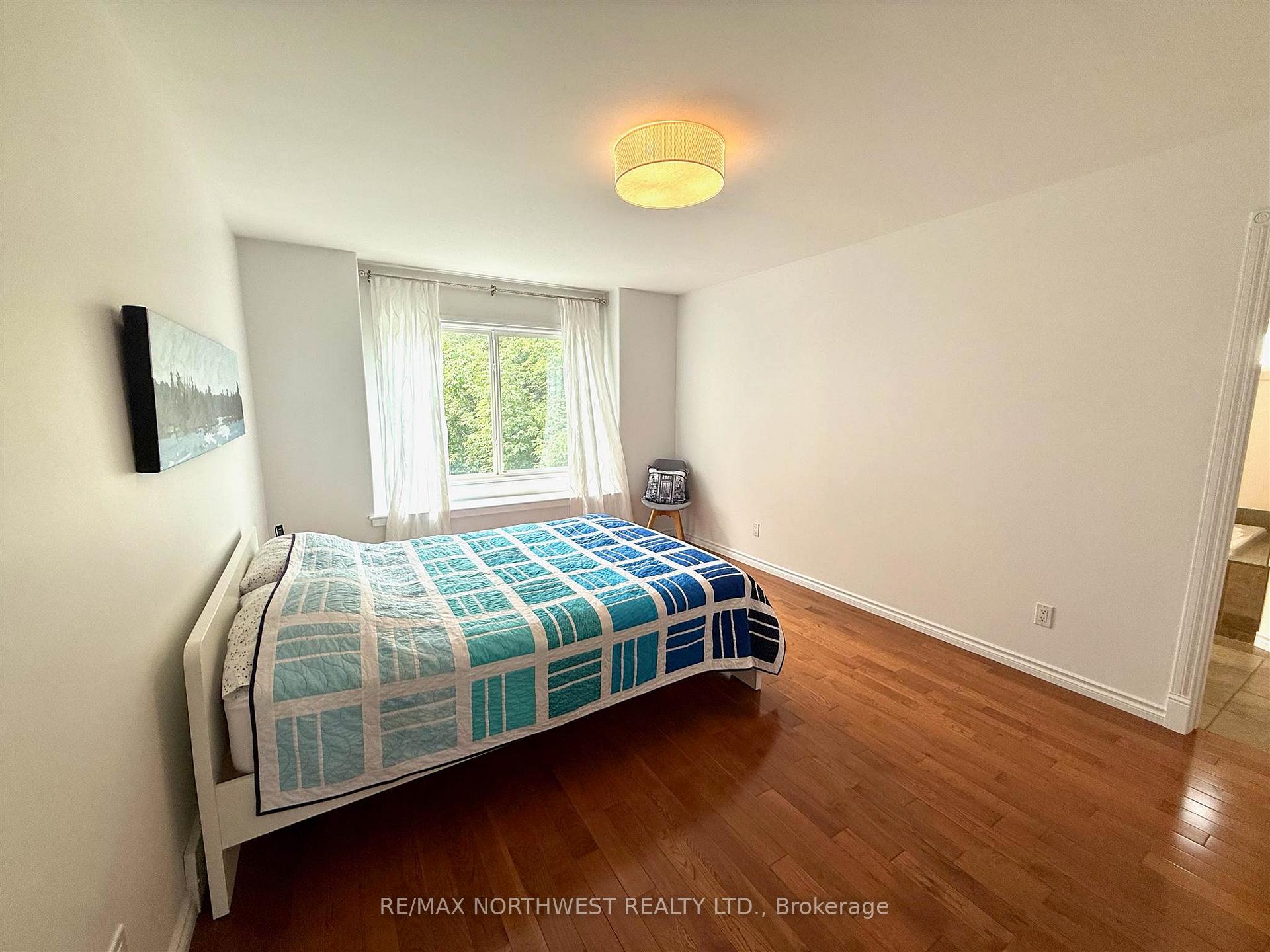 Photo 31 of 333 Third Street South, Kenora, Downtown — HOMEH