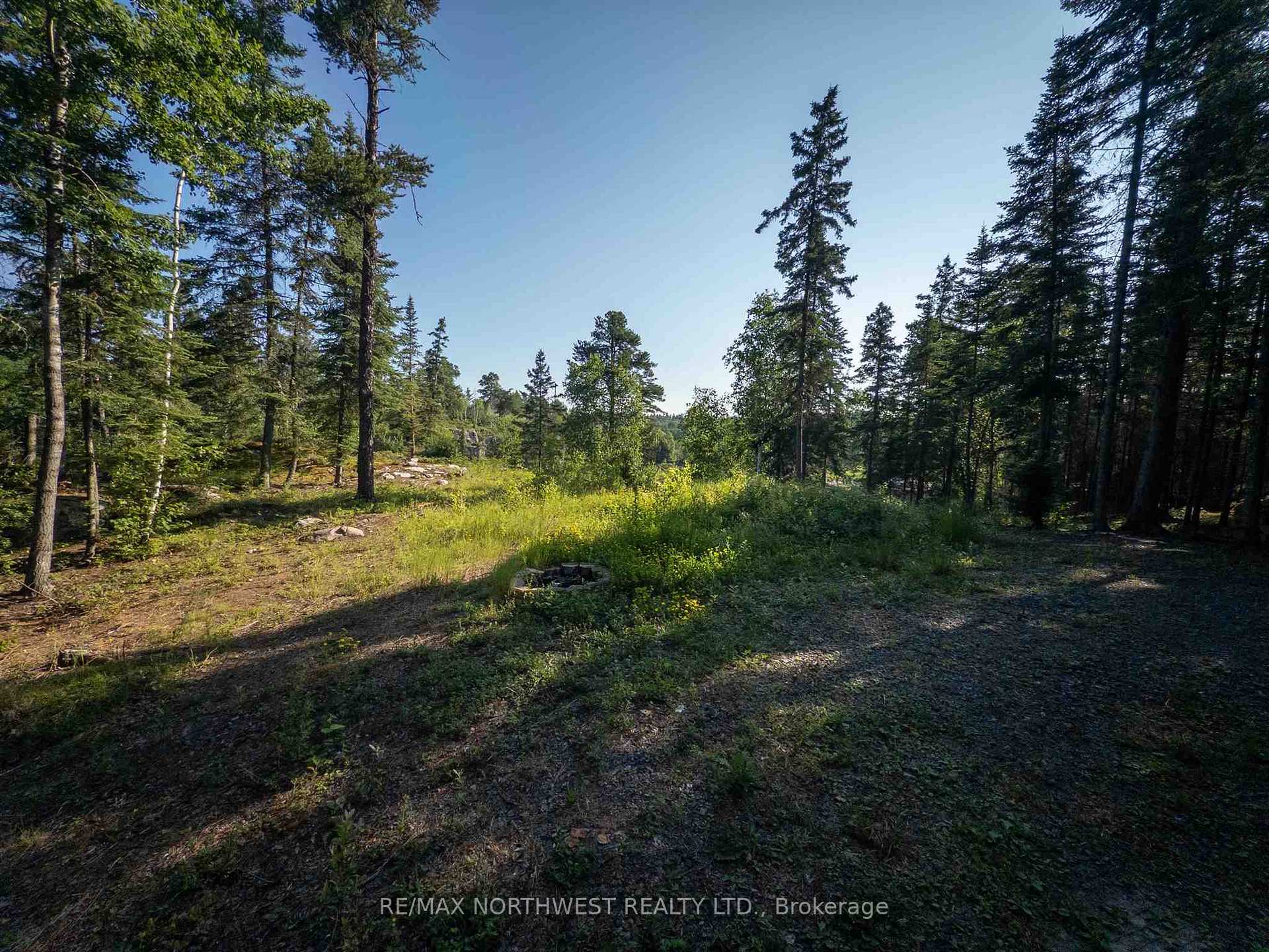 Photo 3 of 69 Peterson Drive, Kenora, Keewatin — HOMEH