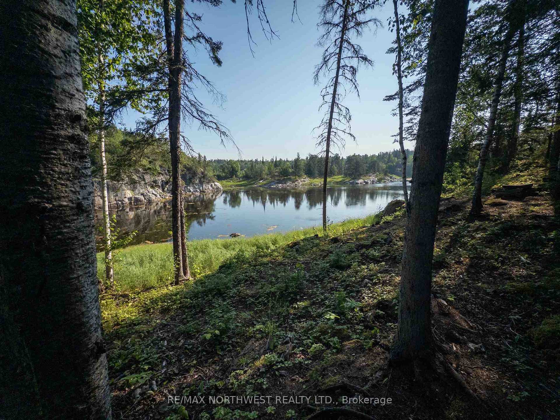 Photo 10 of 69 Peterson Drive, Kenora, Keewatin — HOMEH