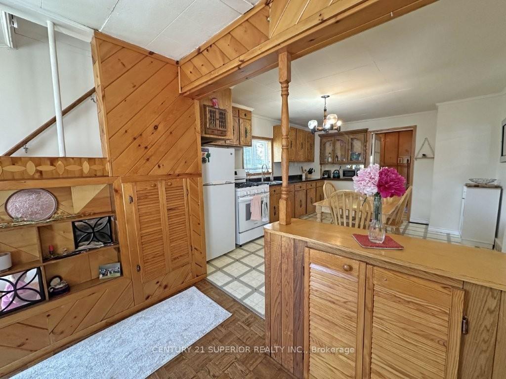 Photo 11 of 109 First Street, Nipigon — HOMEH