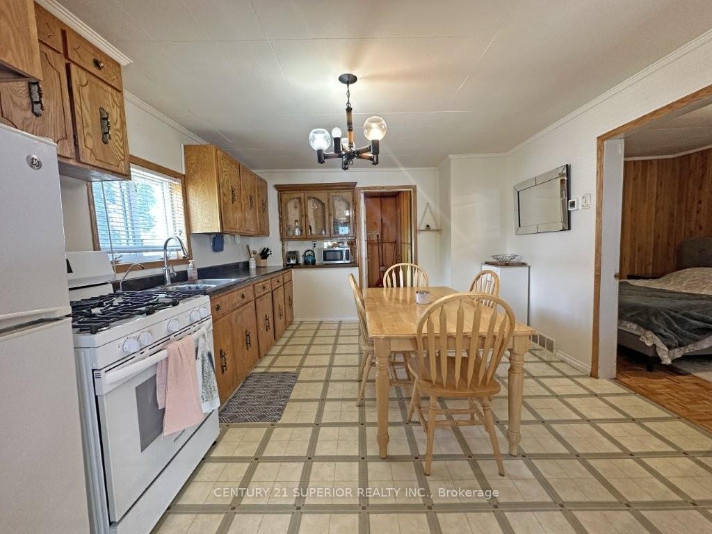 Photo 15 of 109 First Street, Nipigon — HOMEH