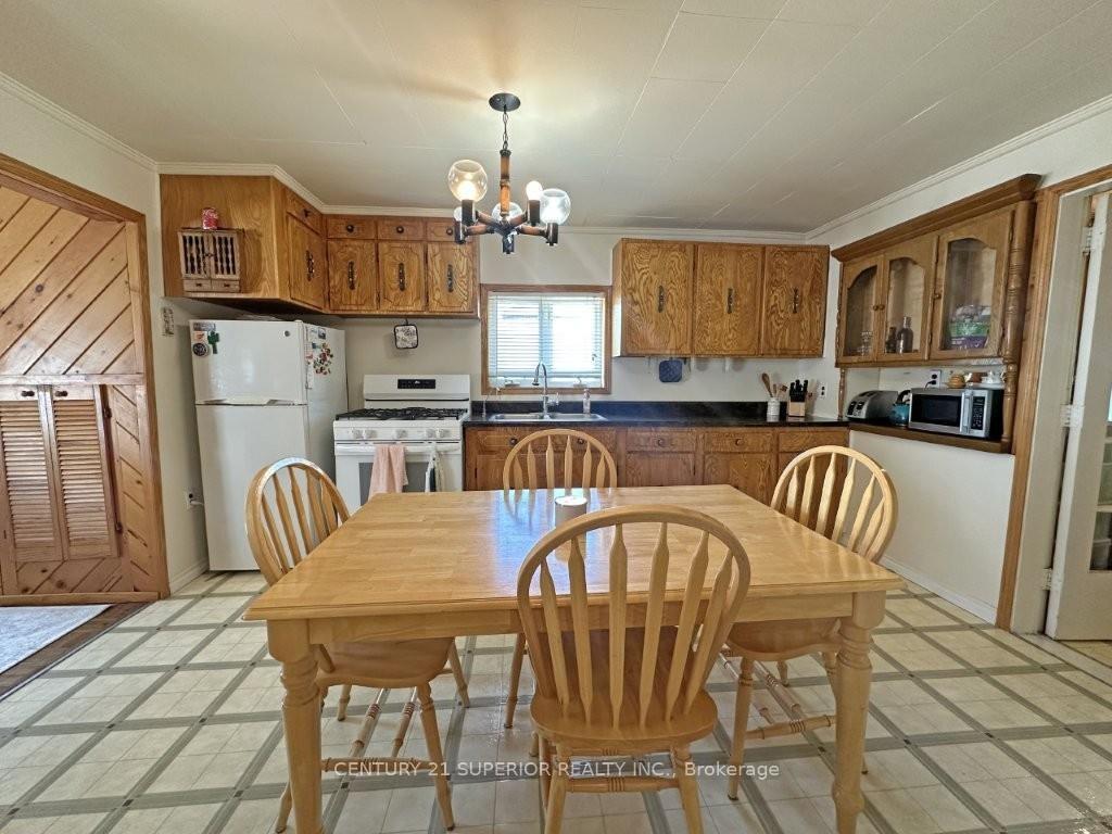 Photo 18 of 109 First Street, Nipigon — HOMEH