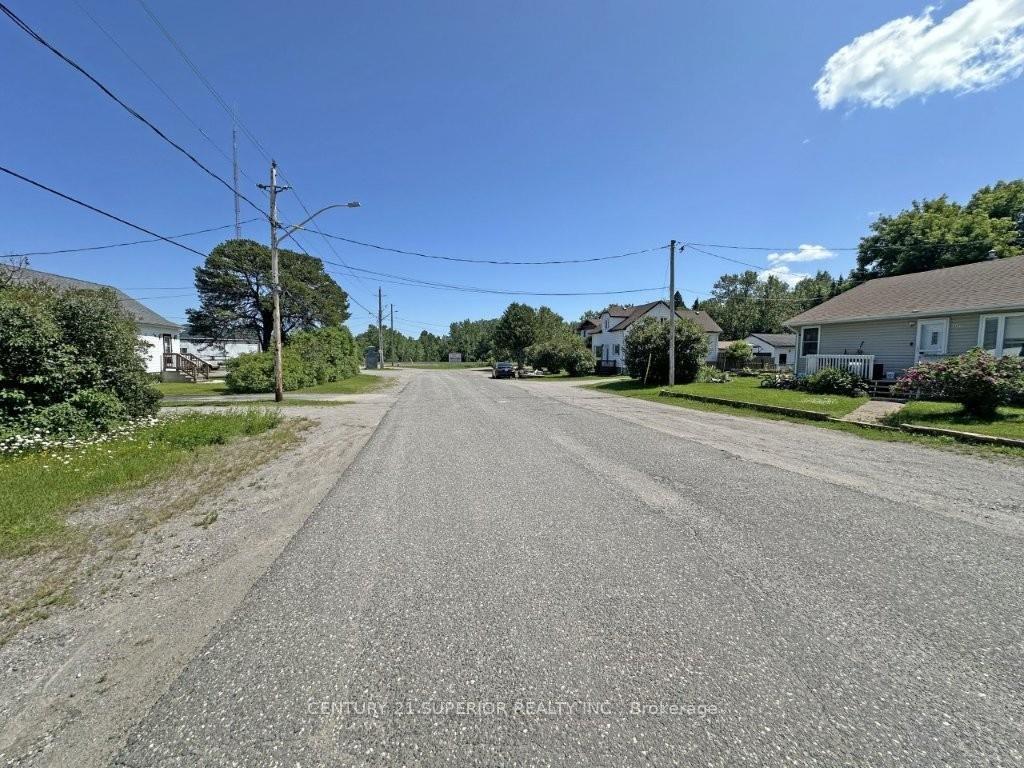 Photo 50 of 109 First Street, Nipigon — HOMEH