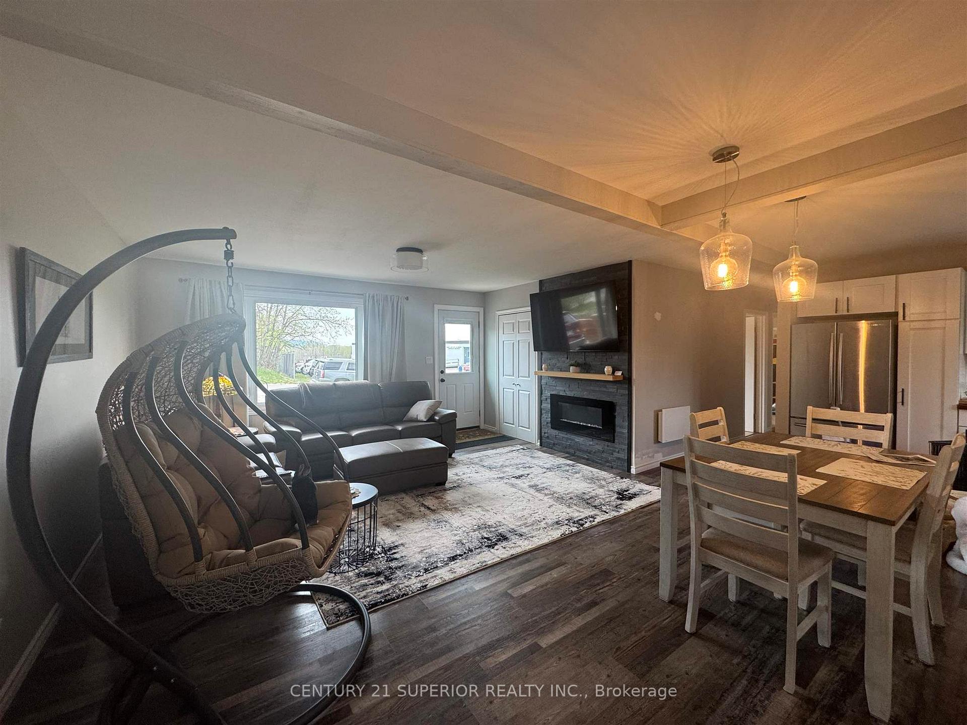 Photo 5 of 14 Flicker Avenue, Manitouwadge — HOMEH