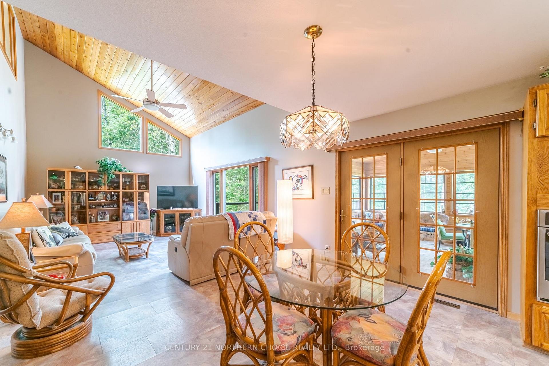 Photo 9 of 13677 Hwy 17 E, Dryden, Thunder Lake — HOMEH