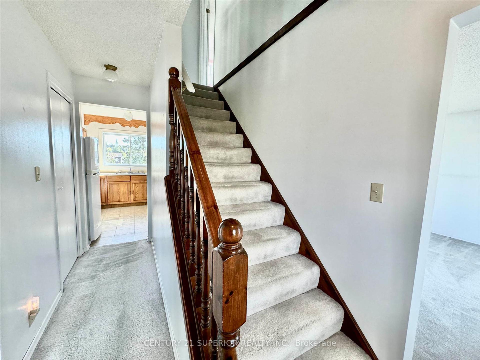 Photo 18 of 34 Laverendrye Cres, Marathon — HOMEH