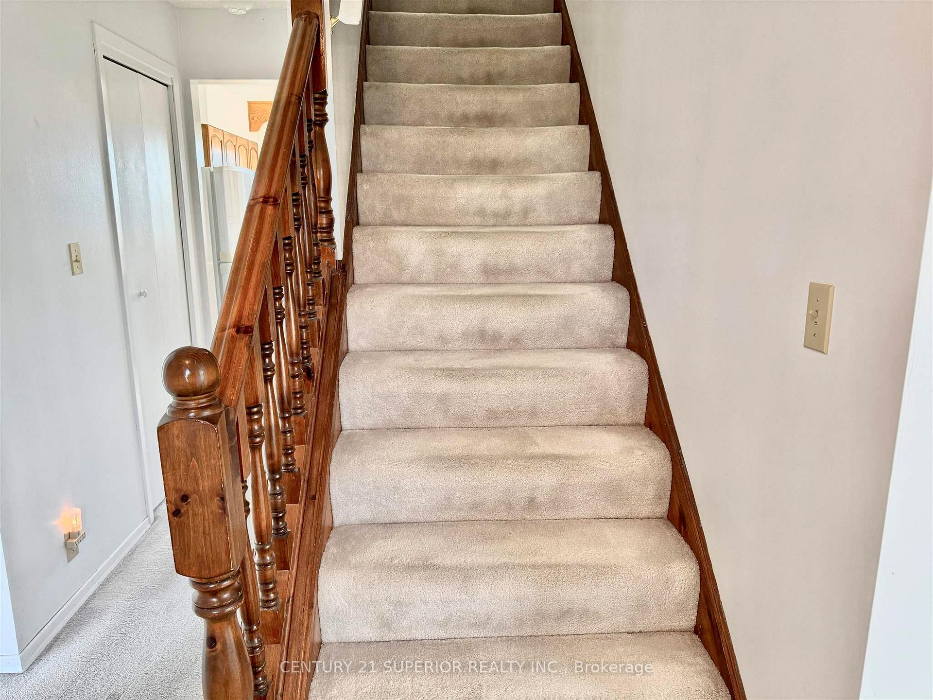 Photo 19 of 34 Laverendrye Cres, Marathon — HOMEH