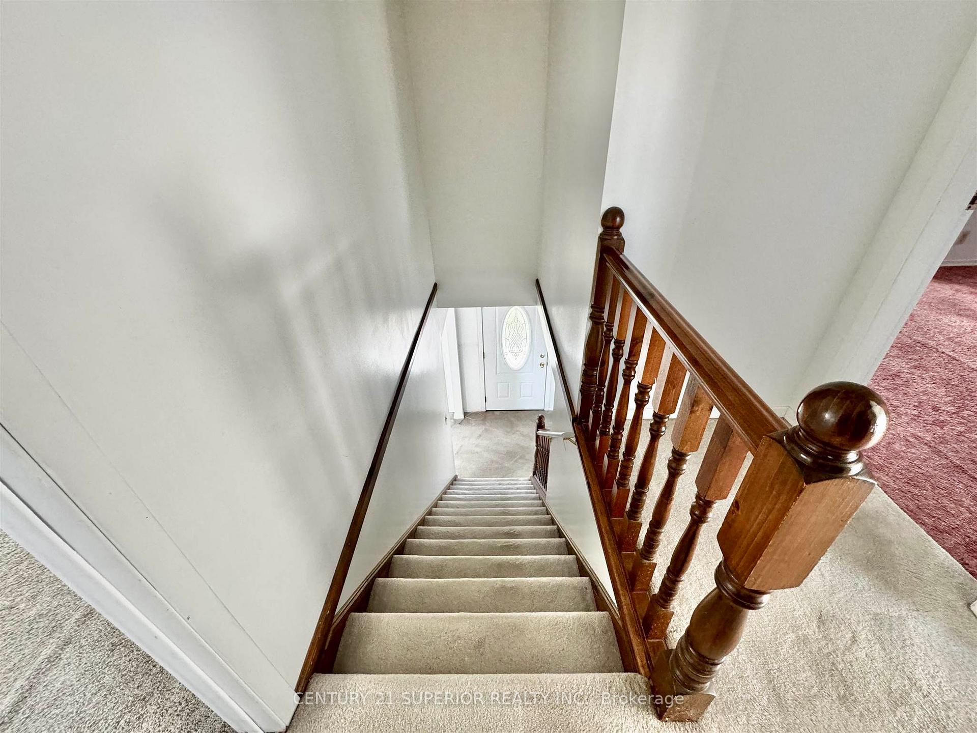 Photo 20 of 34 Laverendrye Cres, Marathon — HOMEH