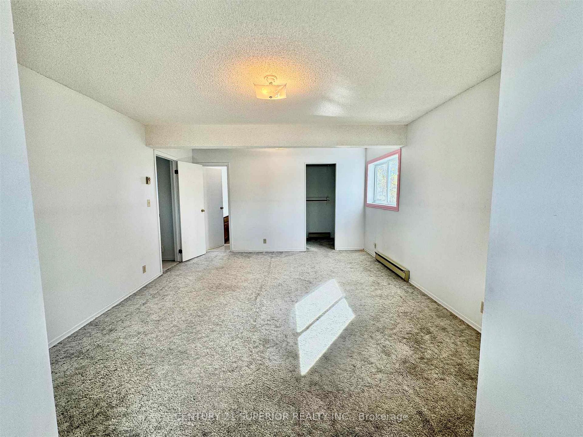 Photo 22 of 34 Laverendrye Cres, Marathon — HOMEH