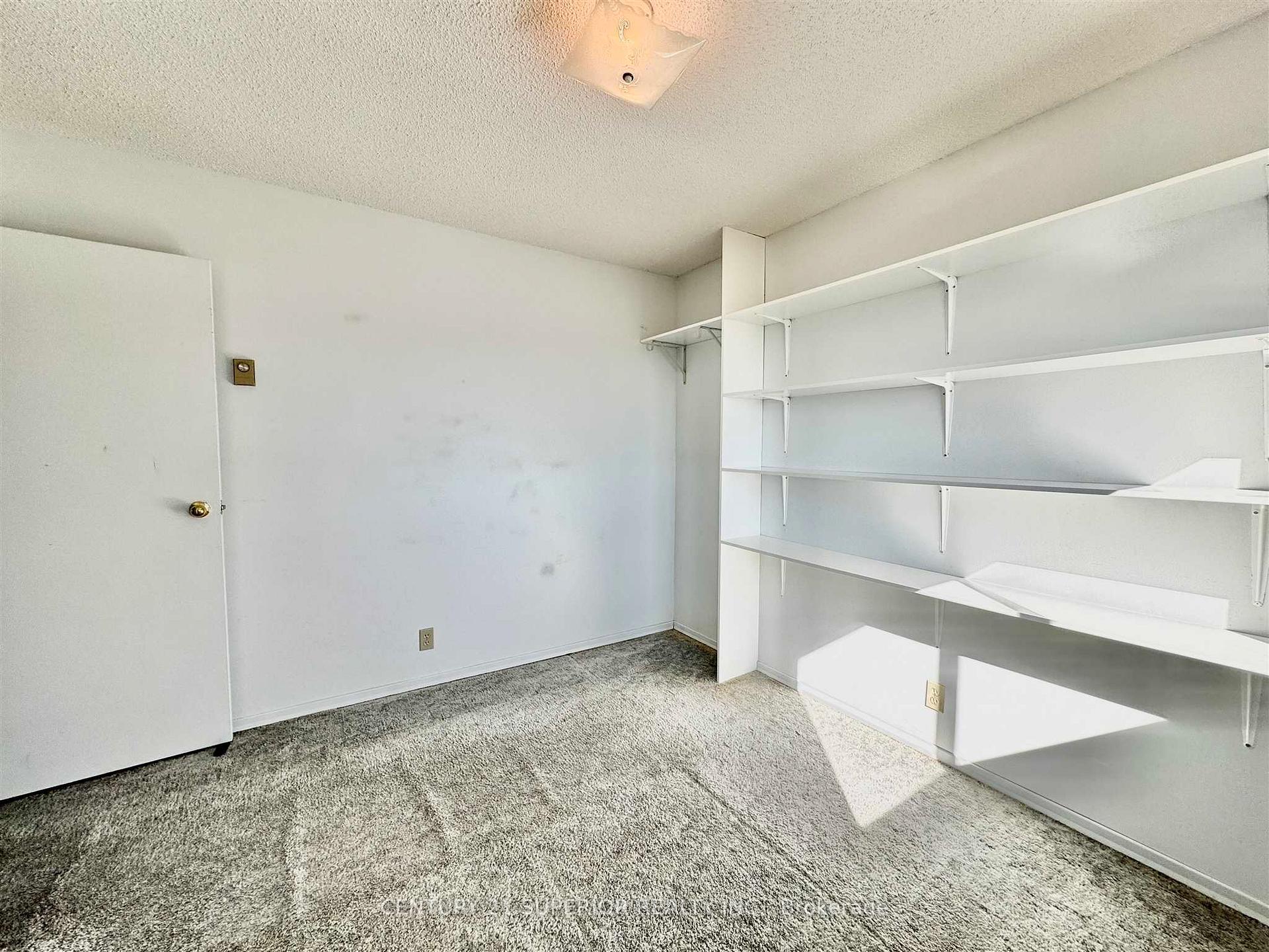 Photo 26 of 34 Laverendrye Cres, Marathon — HOMEH