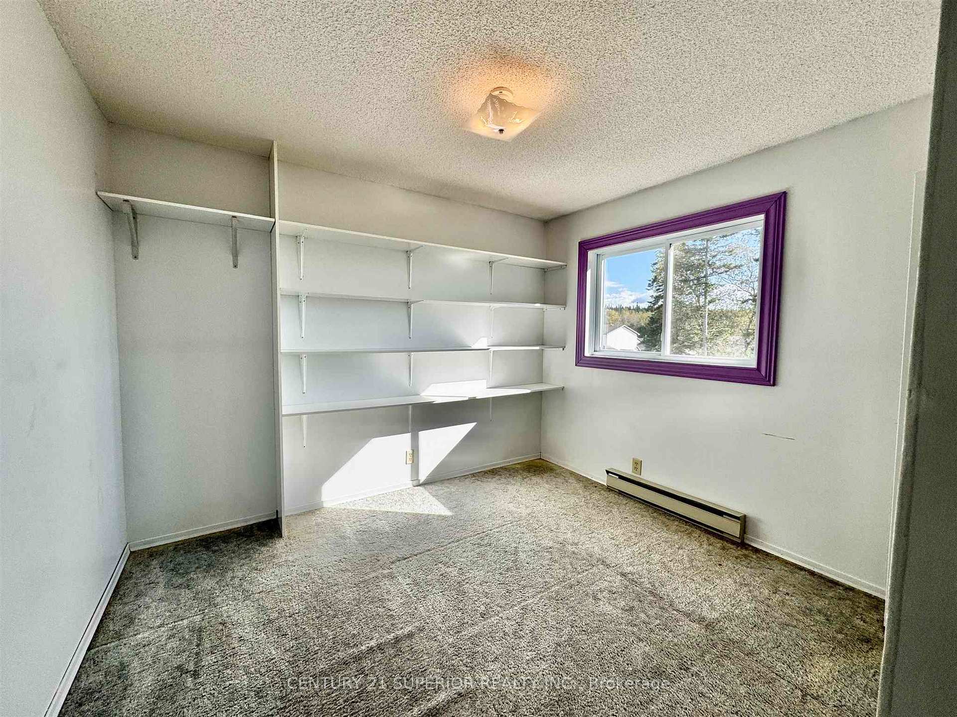 Photo 27 of 34 Laverendrye Cres, Marathon — HOMEH