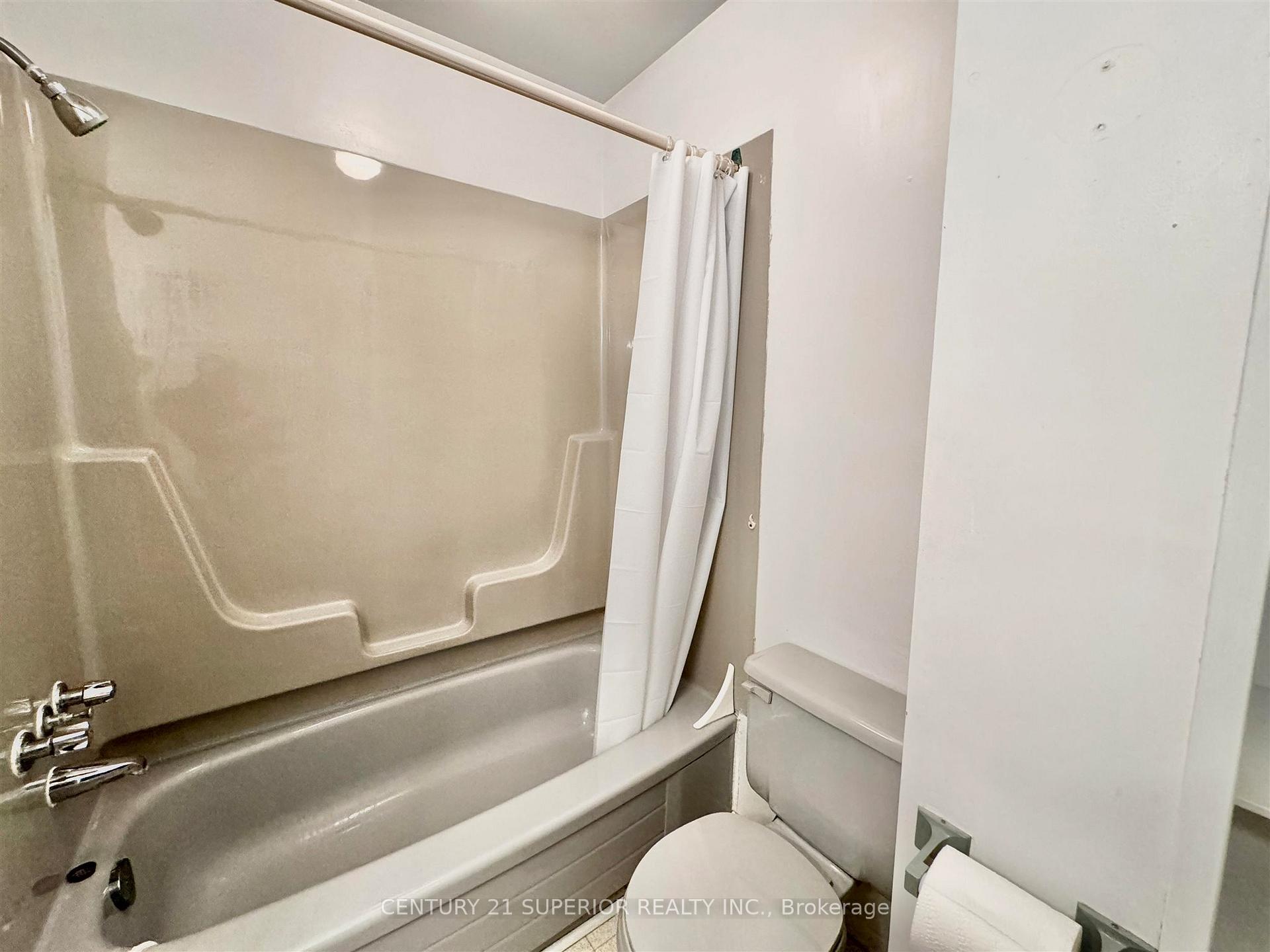 Photo 28 of 34 Laverendrye Cres, Marathon — HOMEH