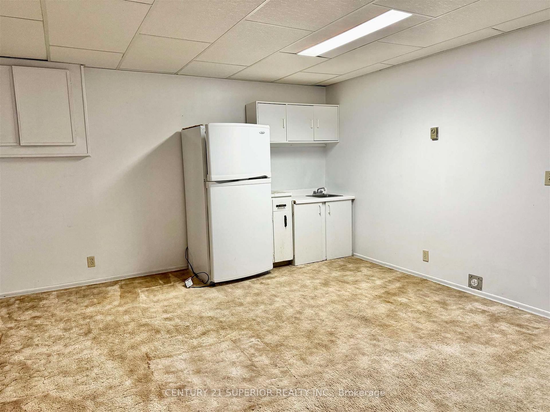 Photo 35 of 34 Laverendrye Cres, Marathon — HOMEH