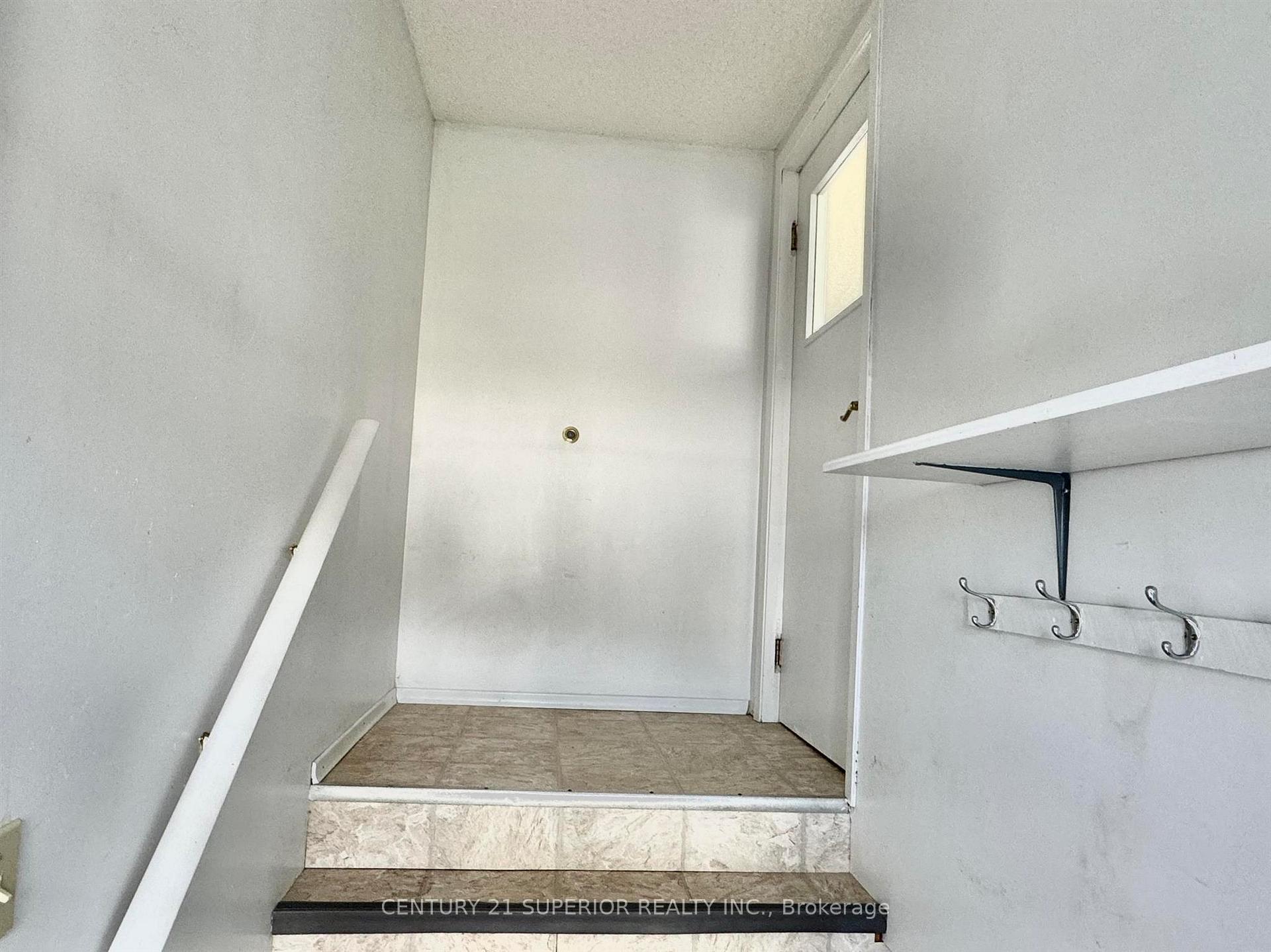 Photo 41 of 34 Laverendrye Cres, Marathon — HOMEH