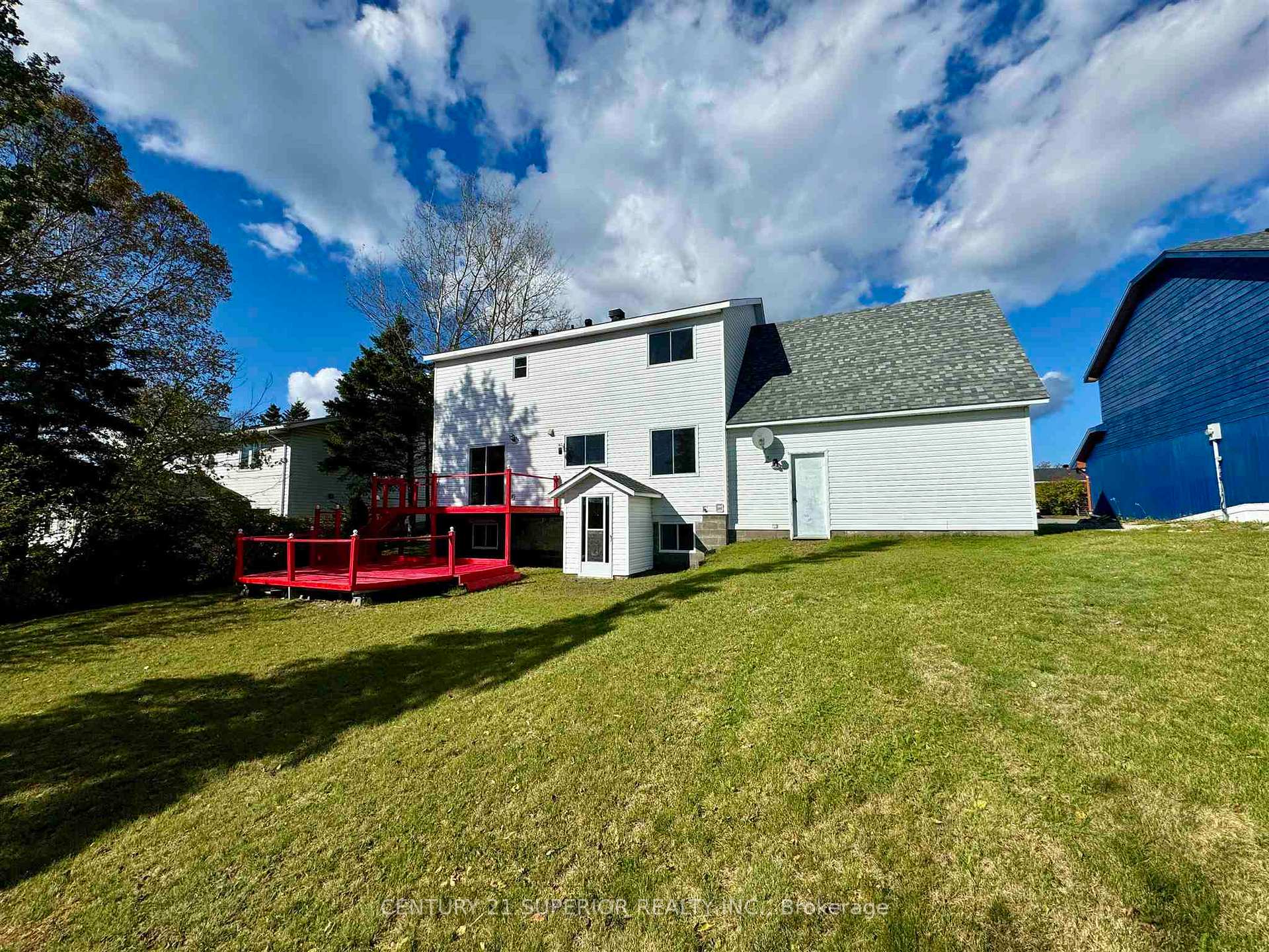 Photo 46 of 34 Laverendrye Cres, Marathon — HOMEH