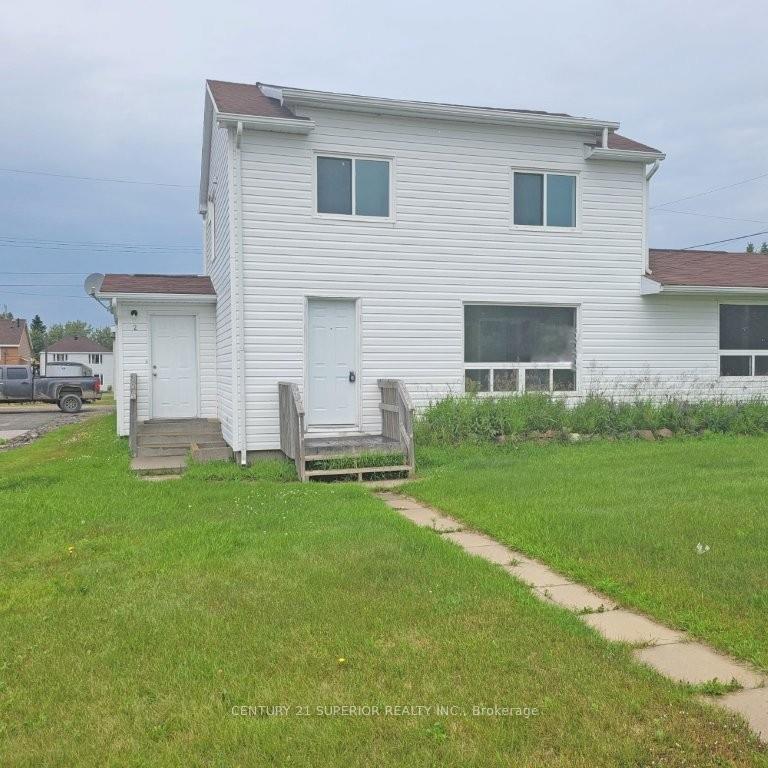 Photo 4 of 2 Howe Street, Marathon — HOMEH