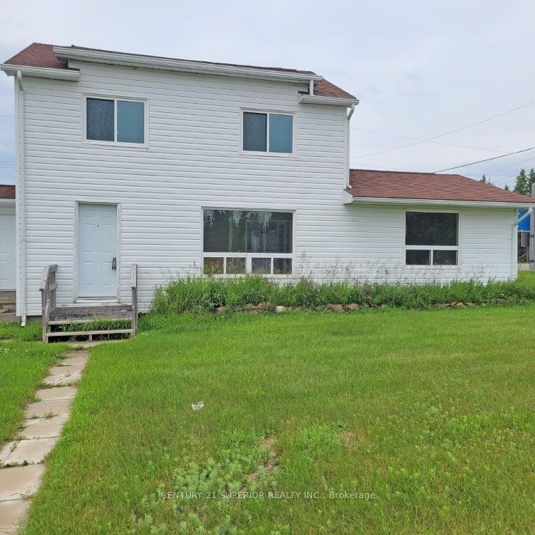 Photo 5 of 2 Howe Street, Marathon — HOMEH