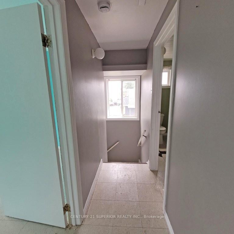 Photo 16 of 2 Howe Street, Marathon — HOMEH