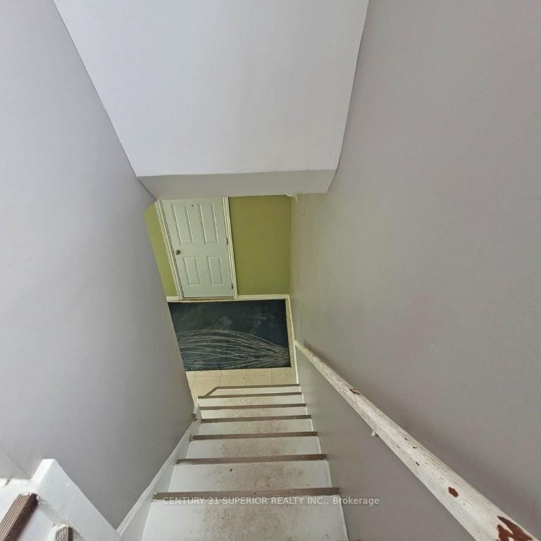 Photo 25 of 2 Howe Street, Marathon — HOMEH