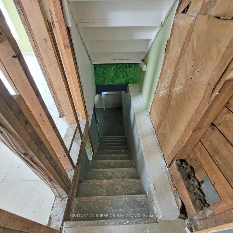 Photo 26 of 2 Howe Street, Marathon — HOMEH