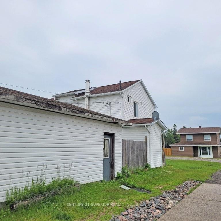 Photo 43 of 2 Howe Street, Marathon — HOMEH