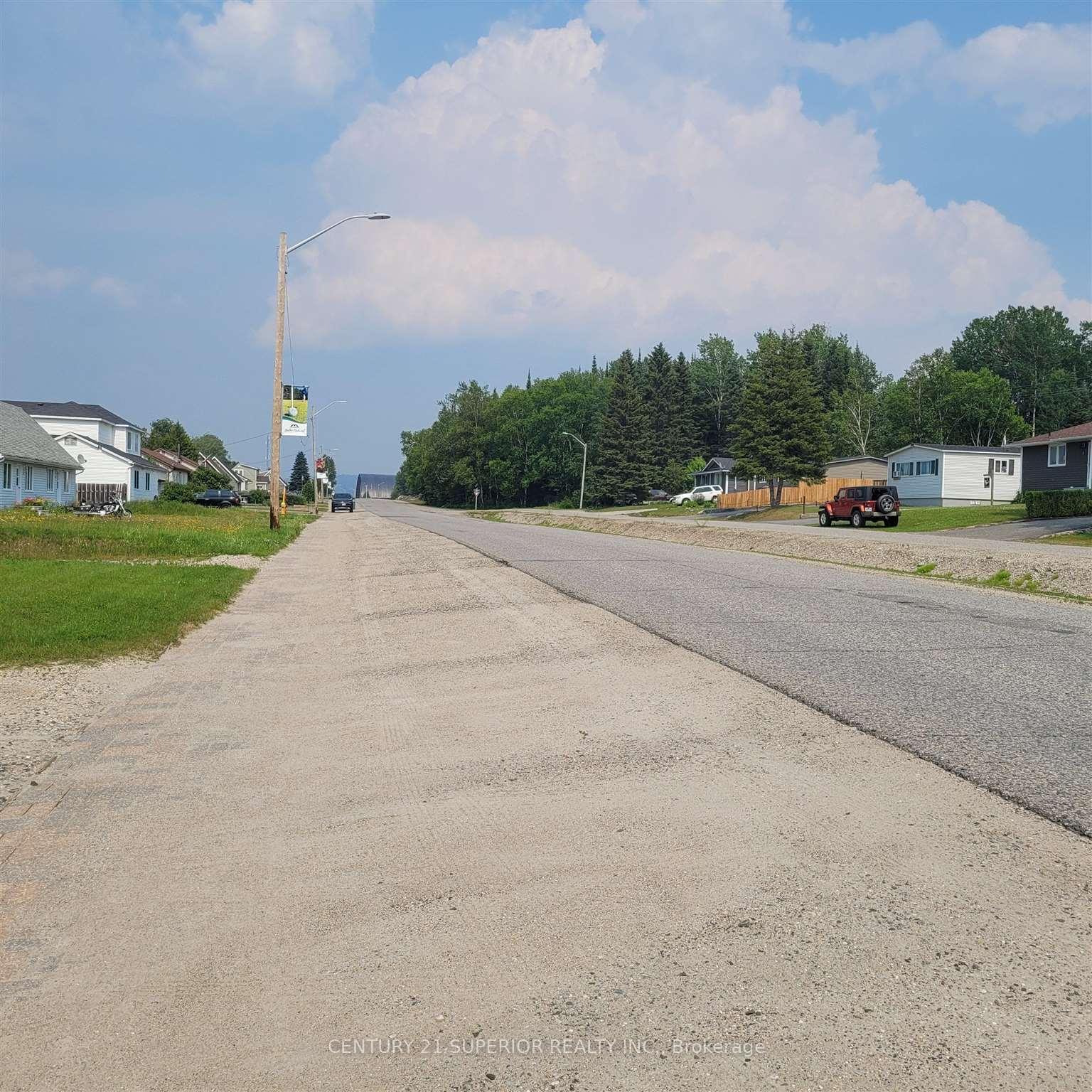 Photo 37 of 59 Manitou Road W, Manitouwadge — HOMEH
