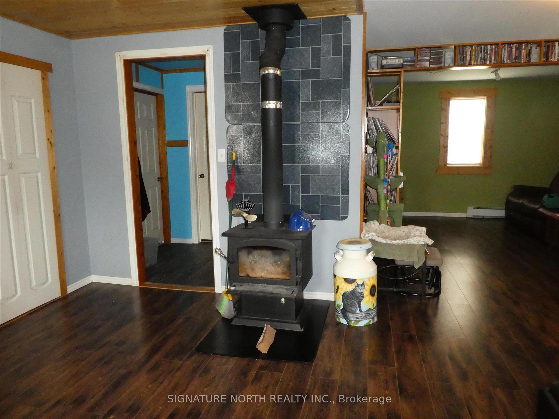 Photo 20 of 300 Second Avenue SW, Greenstone — HOMEH