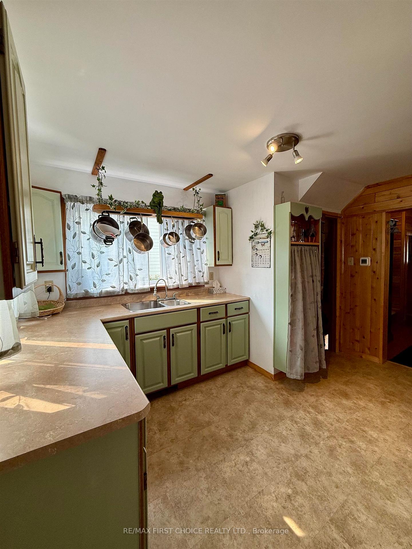 Photo 9 of 56 Timmins Street, Red Rock — HOMEH