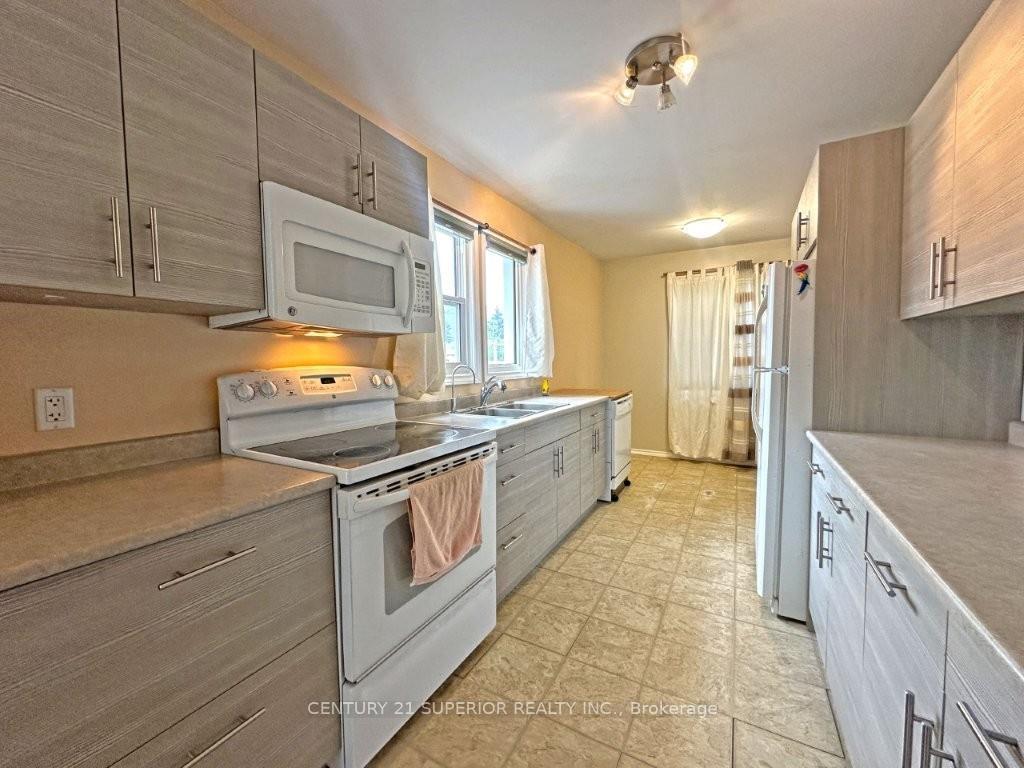 Photo 13 of 62 Brompton Road, Red Rock — HOMEH