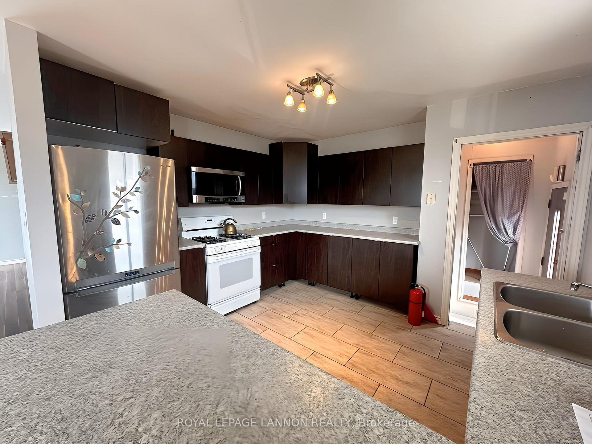 Photo 4 of 101 Second Street SE, Greenstone — HOMEH