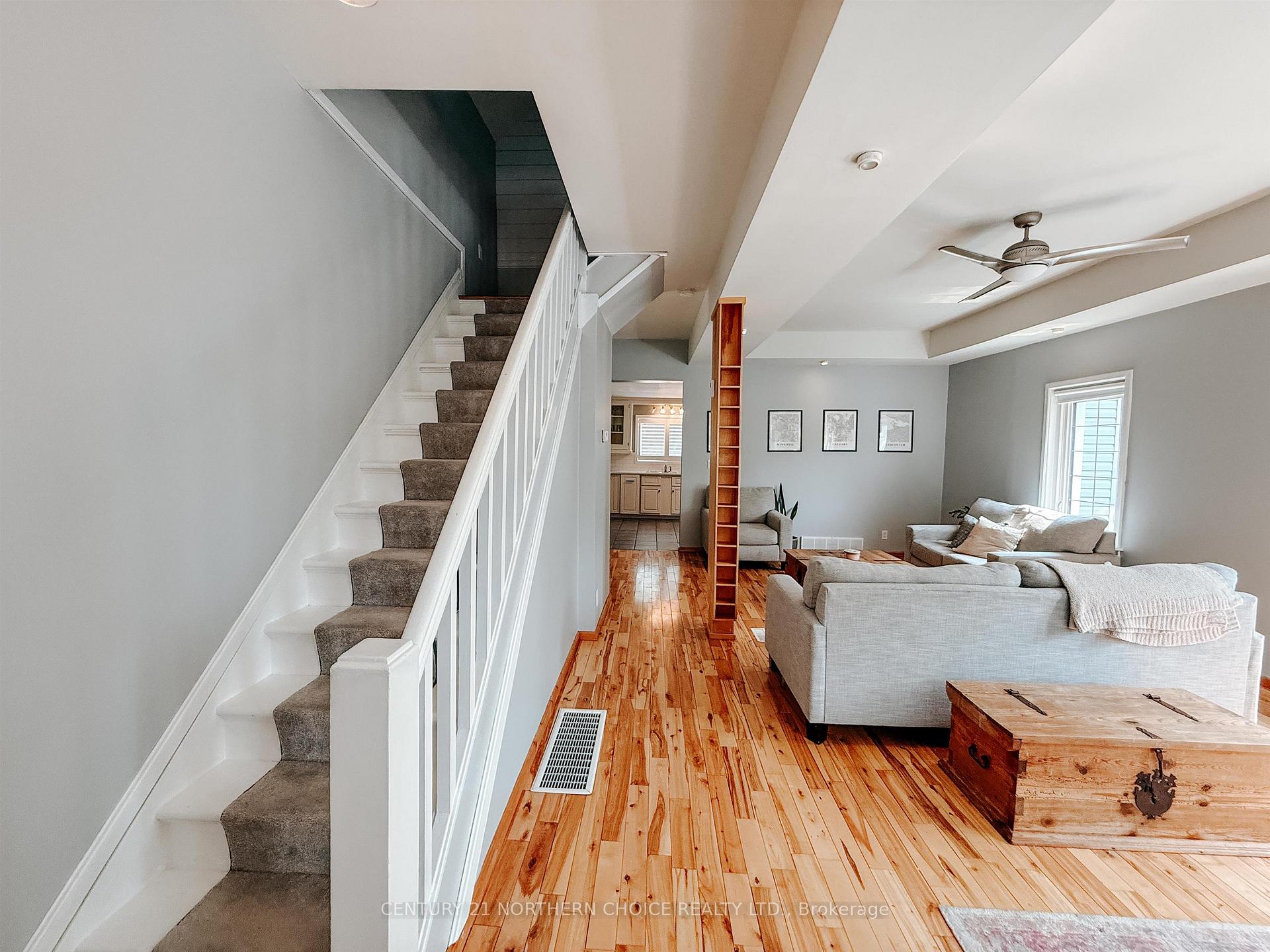Photo 9 of 521 Bay Street, Kenora, Keewatin — HOMEH
