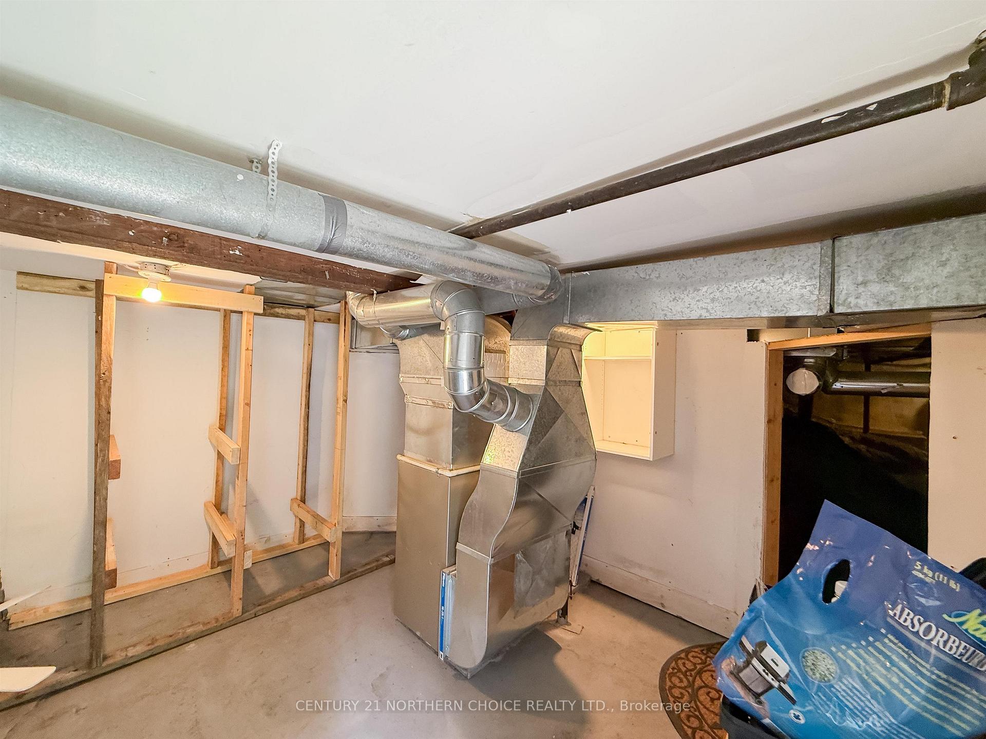 Photo 25 of 521 Bay Street, Kenora, Keewatin — HOMEH