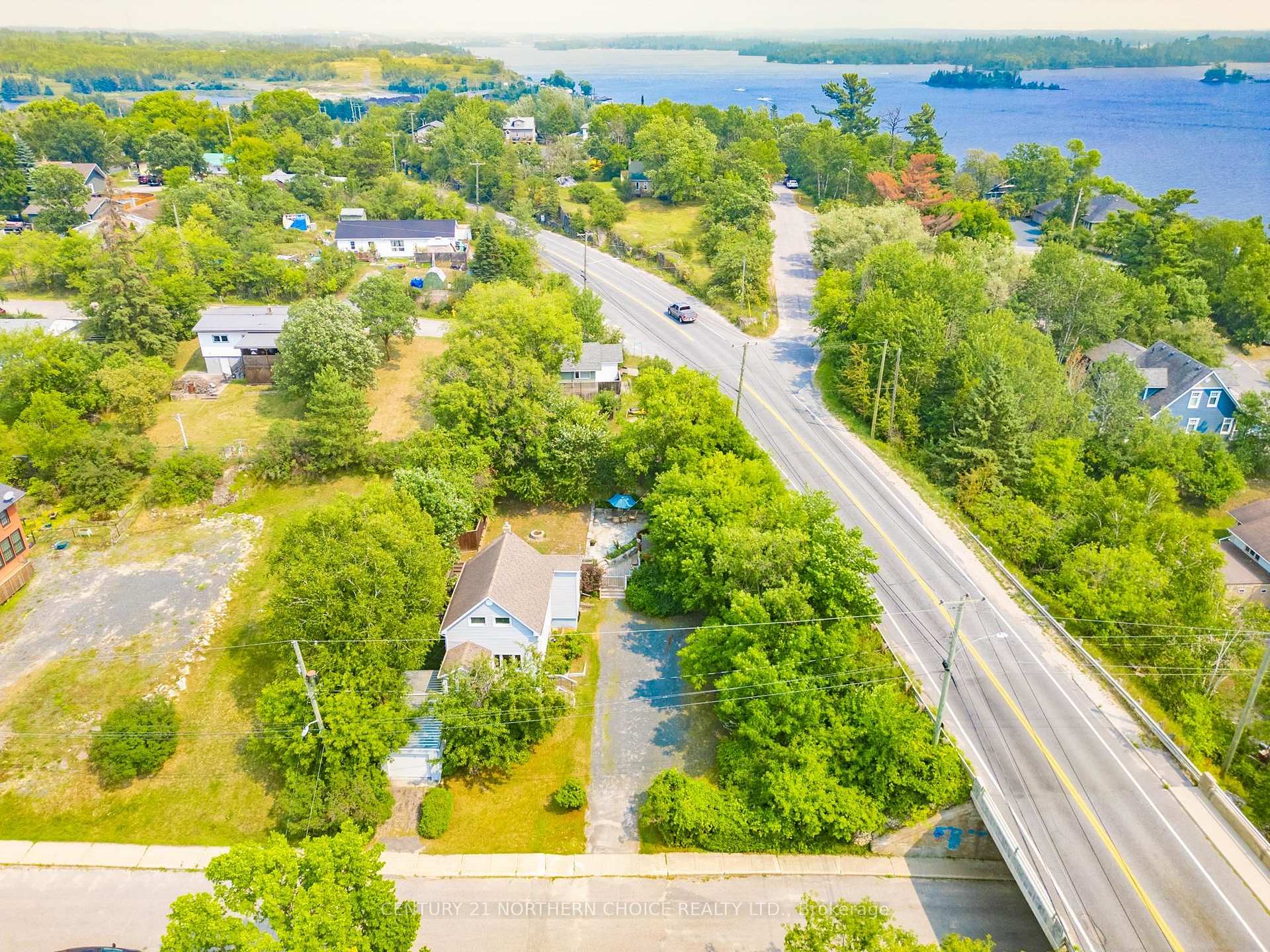 Photo 28 of 521 Bay Street, Kenora, Keewatin — HOMEH