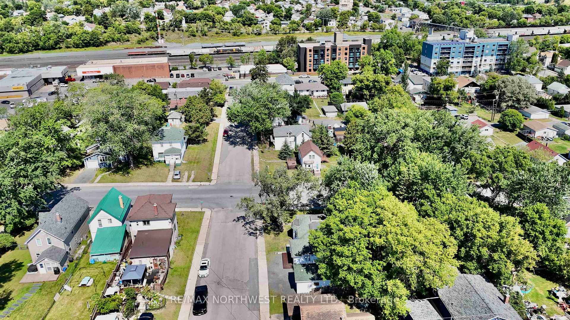 Photo 46 of 601 First Street S, Kenora, Central — HOMEH