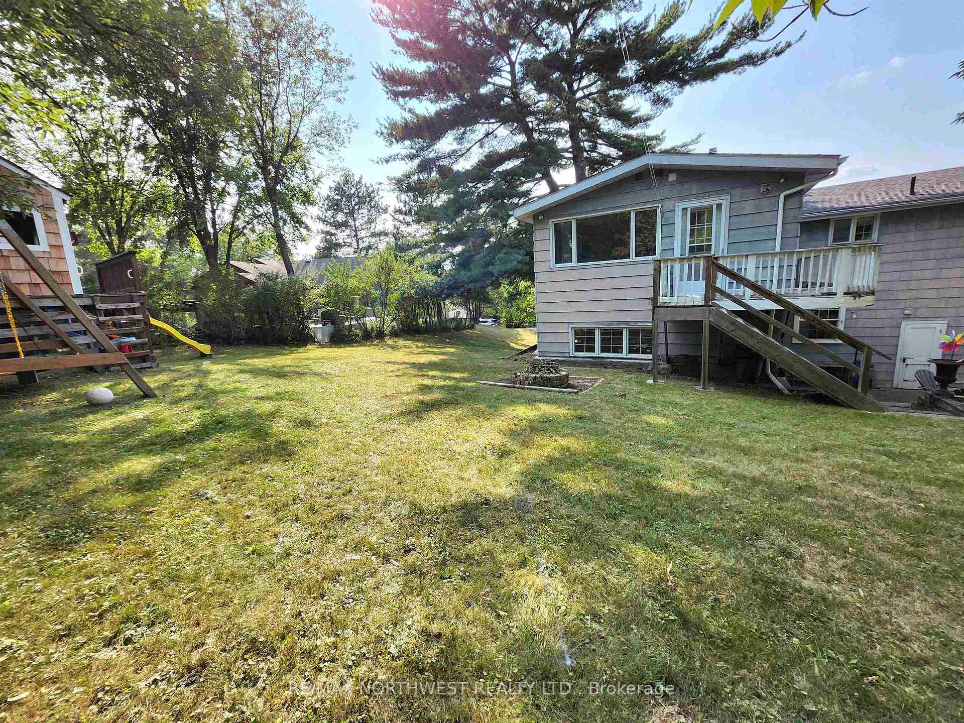 Photo 36 of 217 Main Street N, Kenora, North End — HOMEH