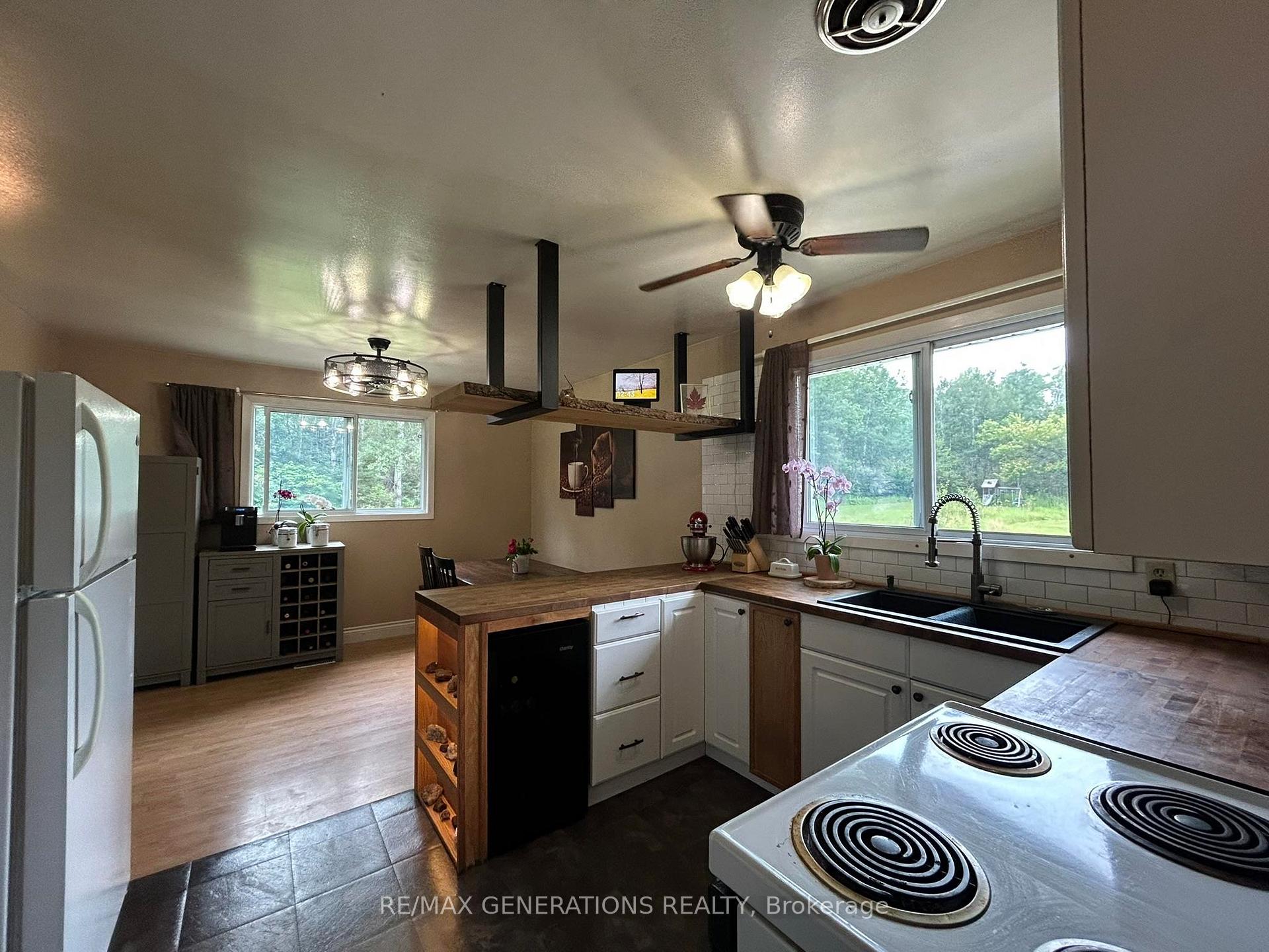 Photo 10 of 5779 Hwy 11/17, Conmee — HOMEH