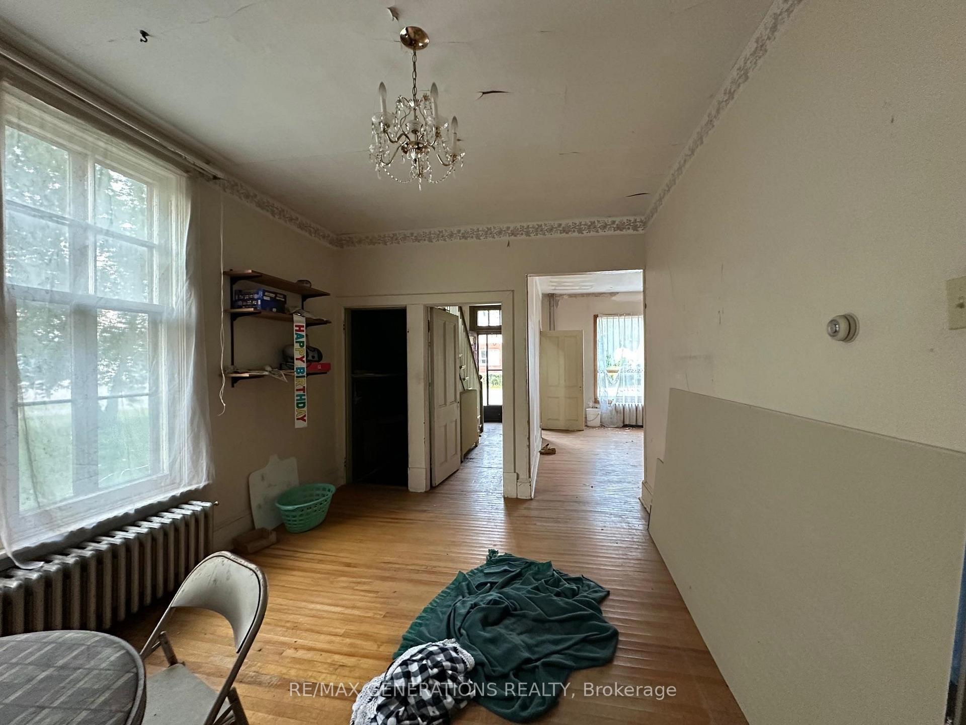 Photo 5 of 216 Manitoba Street, Schreiber — HOMEH