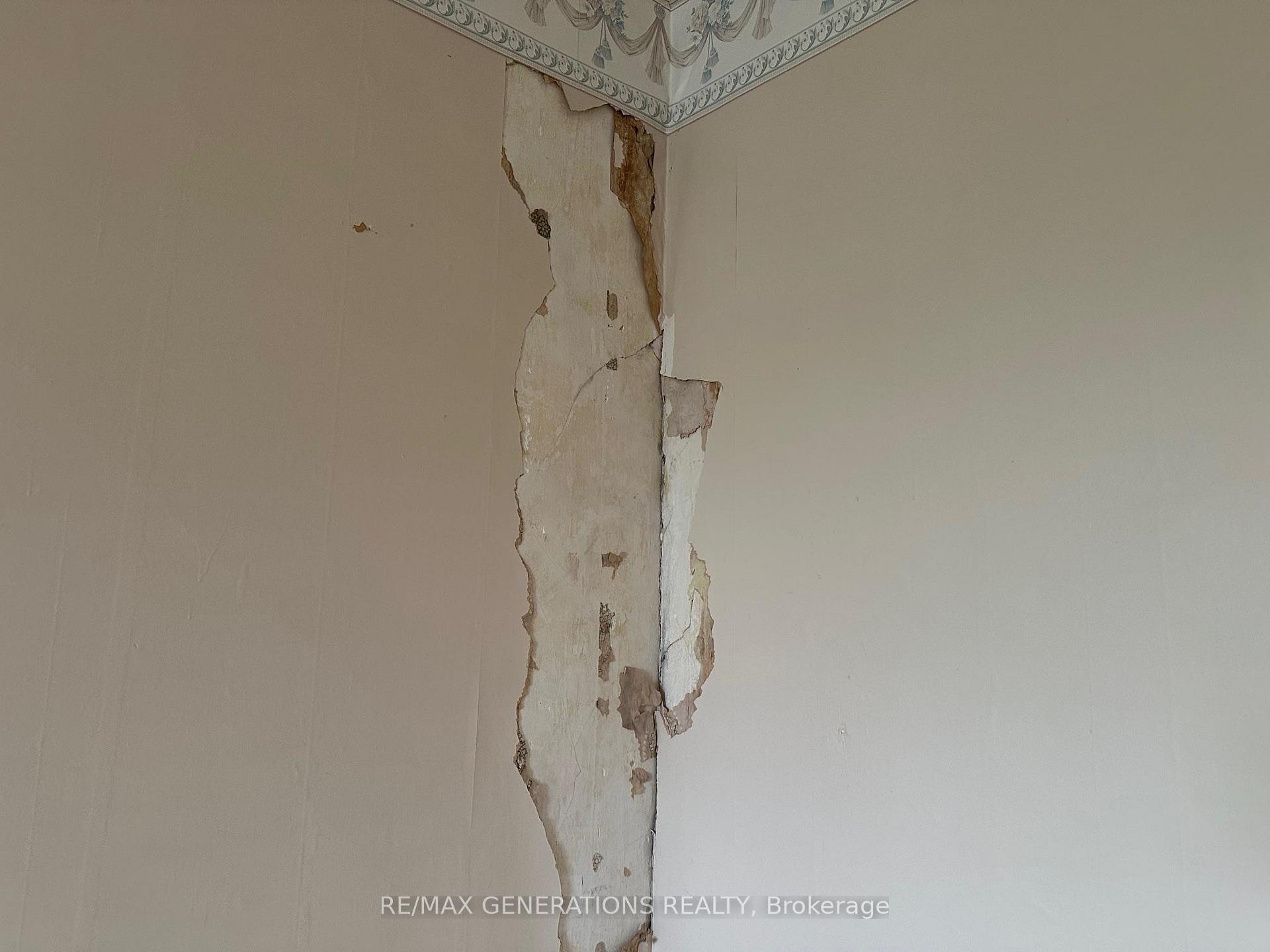 Photo 14 of 216 Manitoba Street, Schreiber — HOMEH