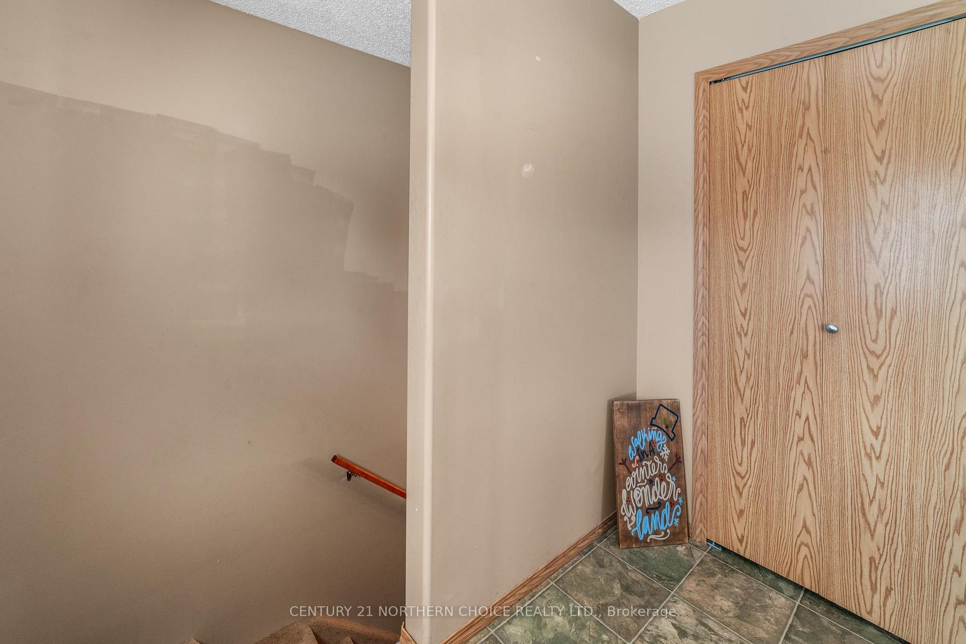 Photo 15 of 6 Sunset Place, Kenora, Evergreen — HOMEH