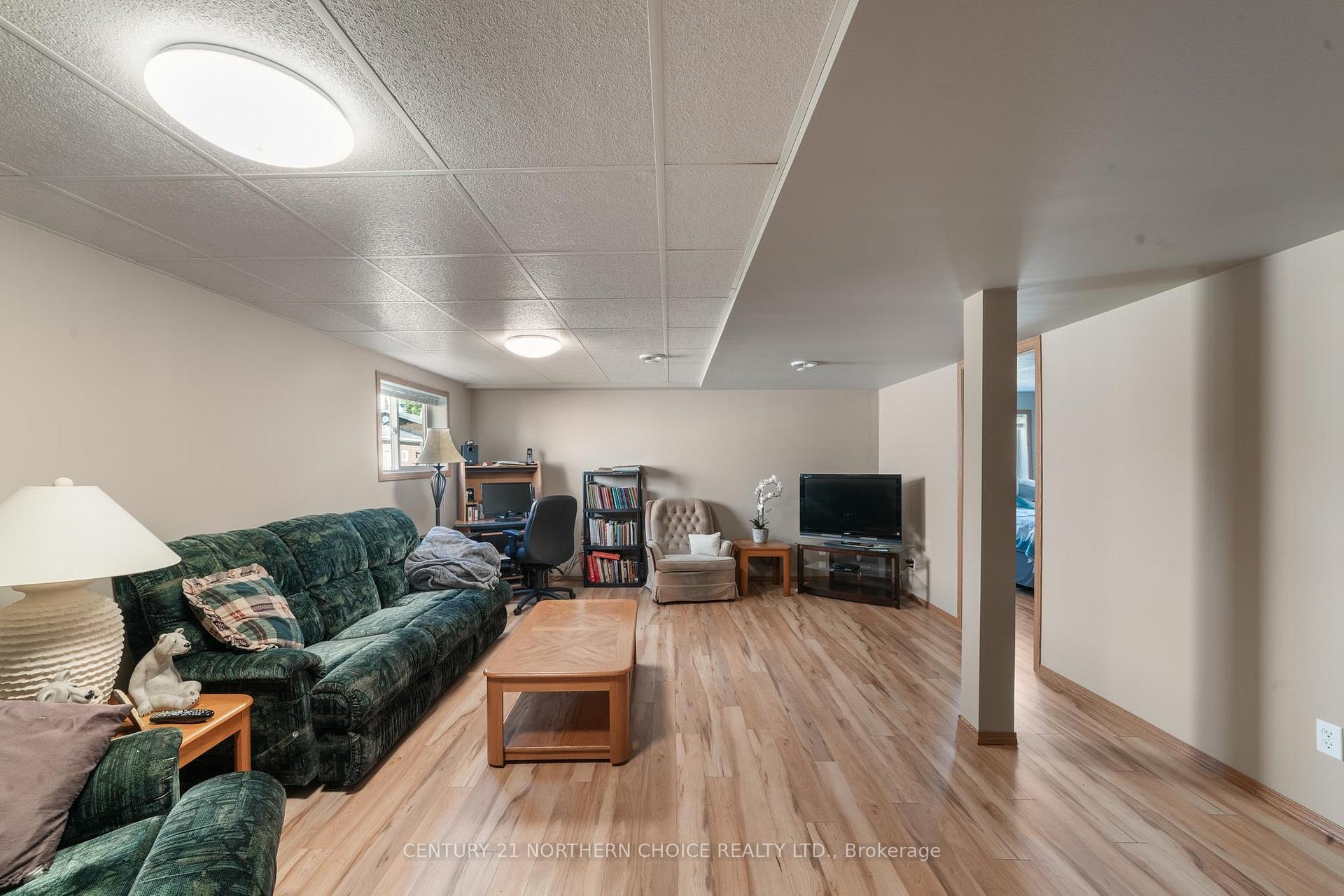 Photo 17 of 6 Sunset Place, Kenora, Evergreen — HOMEH
