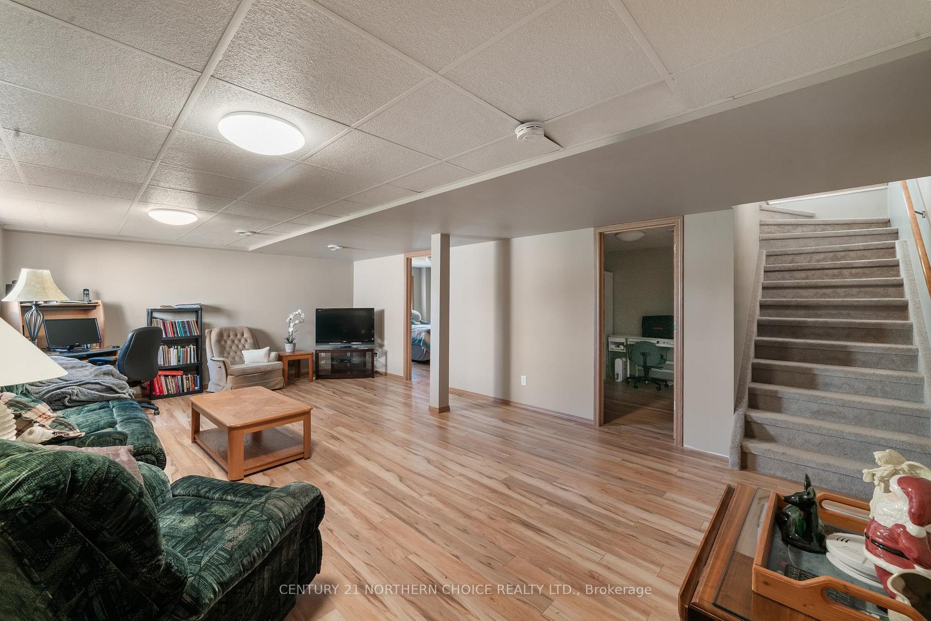 Photo 18 of 6 Sunset Place, Kenora, Evergreen — HOMEH