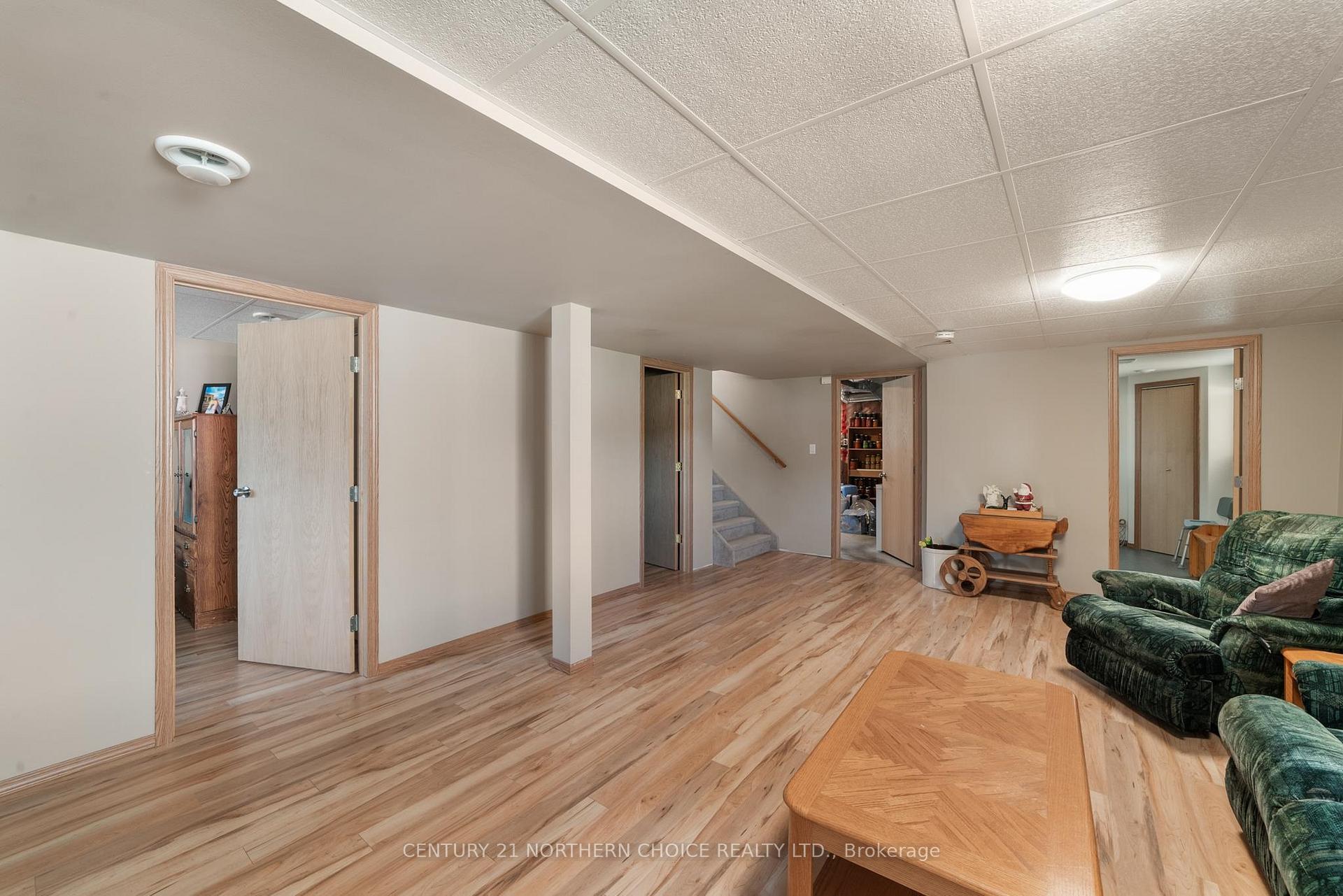 Photo 21 of 6 Sunset Place, Kenora, Evergreen — HOMEH