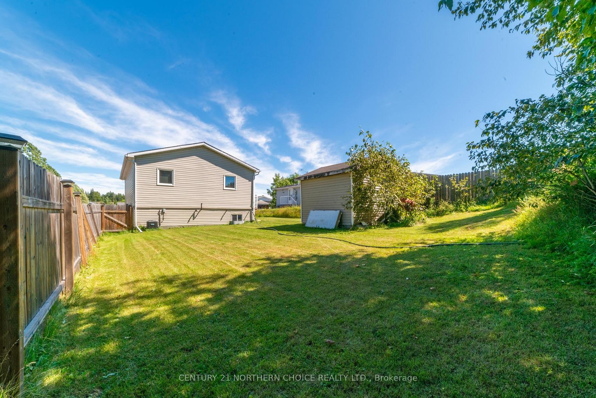 Photo 28 of 6 Sunset Place, Kenora, Evergreen — HOMEH