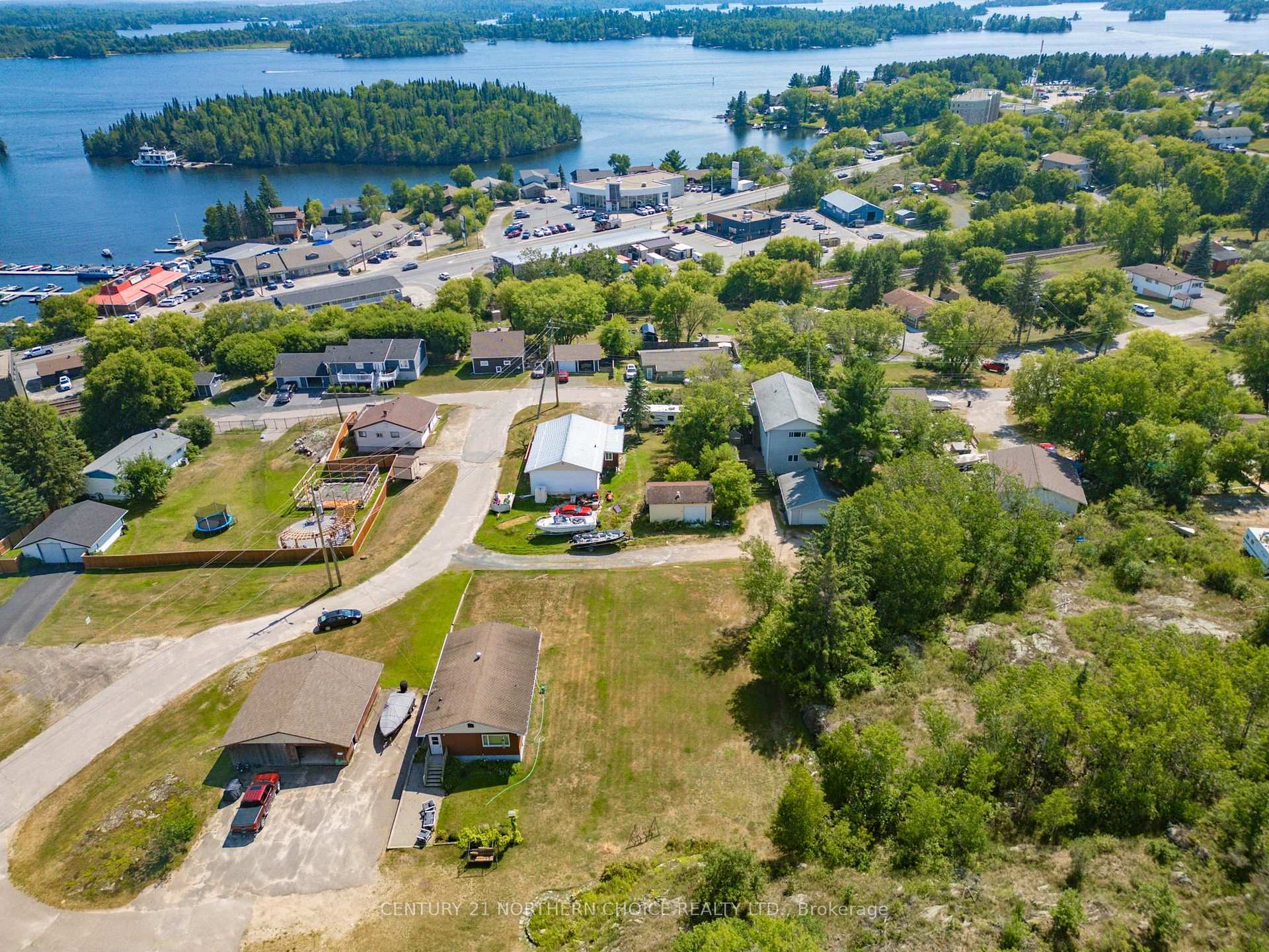 Photo 5 of 65 First Ave West, Kenora, Norman — HOMEH
