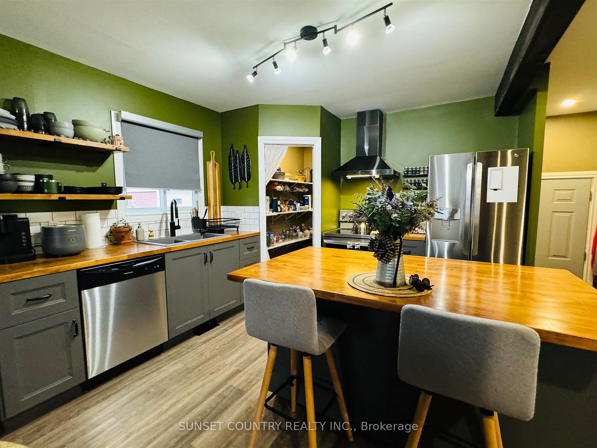 Photo 5 of 259 First Street, Dryden, Hillcrest — HOMEH