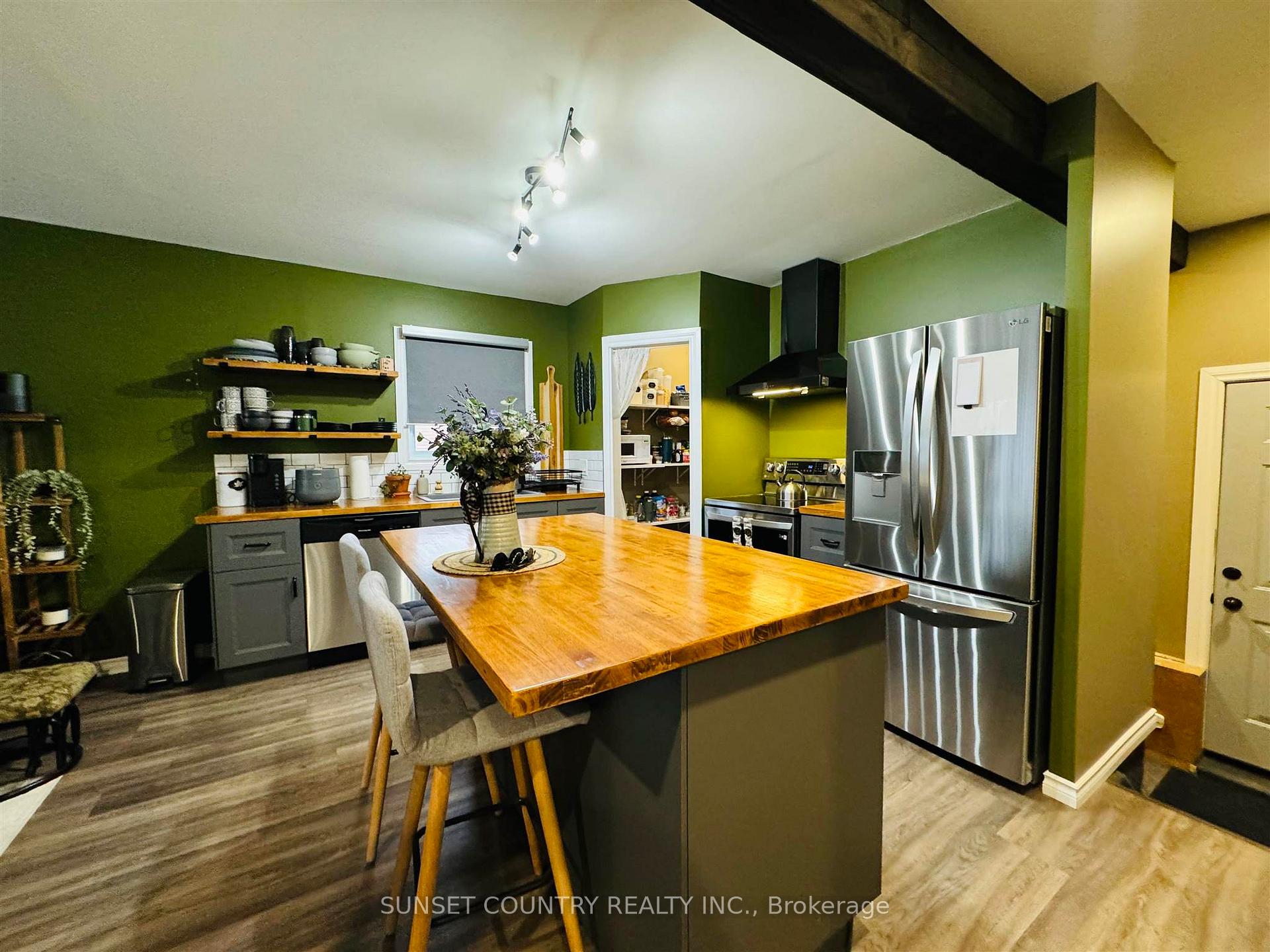 Photo 6 of 259 First Street, Dryden, Hillcrest — HOMEH