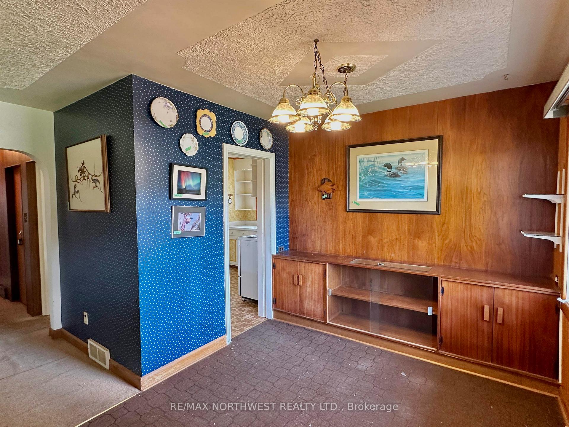 Photo 7 of 1292 Valley Drive, Kenora, Pinecrest — HOMEH