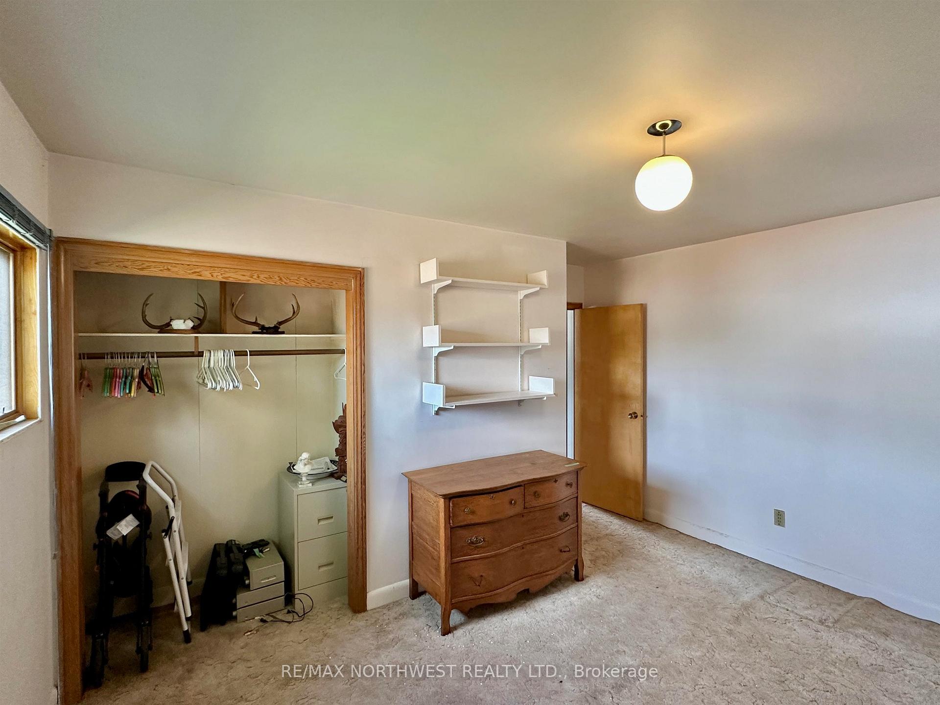 Photo 21 of 1292 Valley Drive, Kenora, Pinecrest — HOMEH
