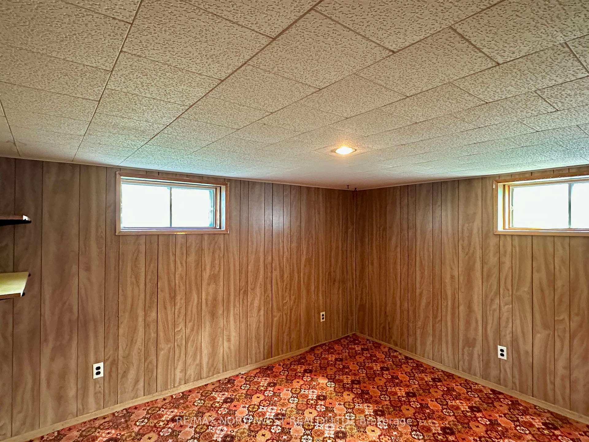 Photo 27 of 1292 Valley Drive, Kenora, Pinecrest — HOMEH